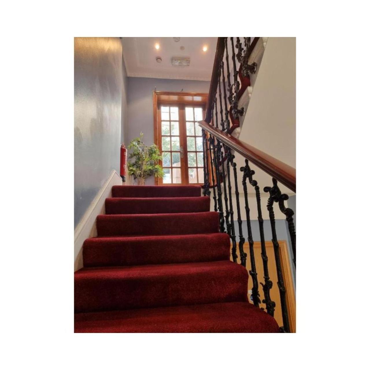 Fb1-Spacious Basement Studio Flat Fits 2- Near Hyde Park Londra Cameră foto